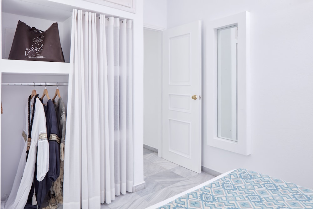 Mykonos Town Suites