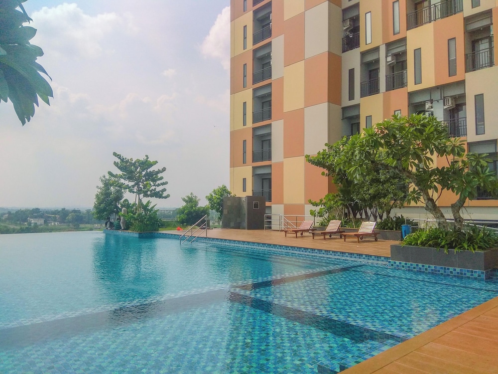 Modern Style Studio At Sayana Bekasi Apartment