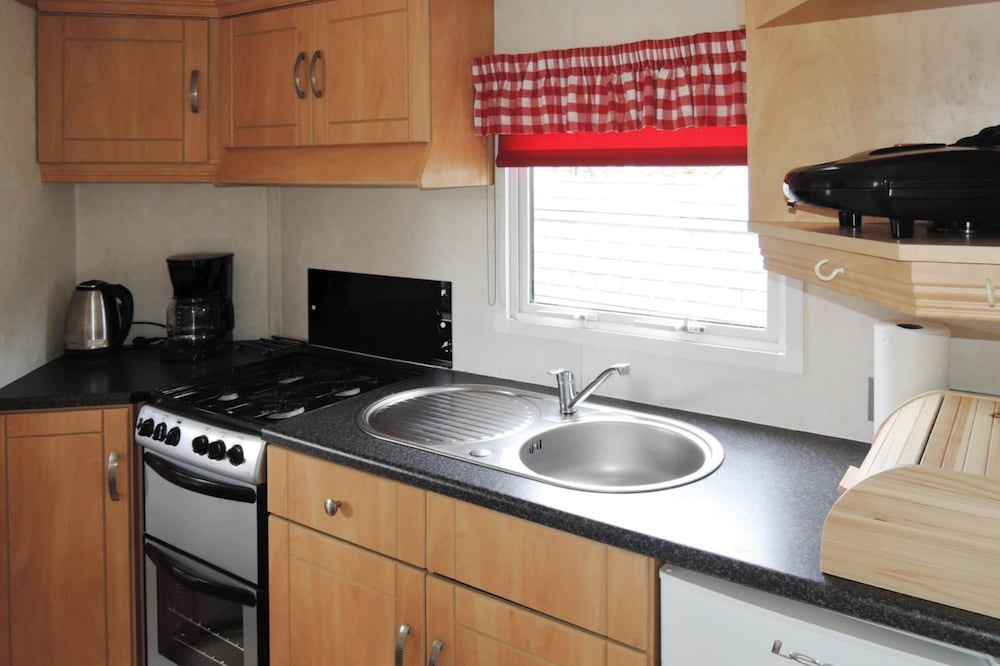 Mobile Home in Kolczewo Near Baltic Beaches