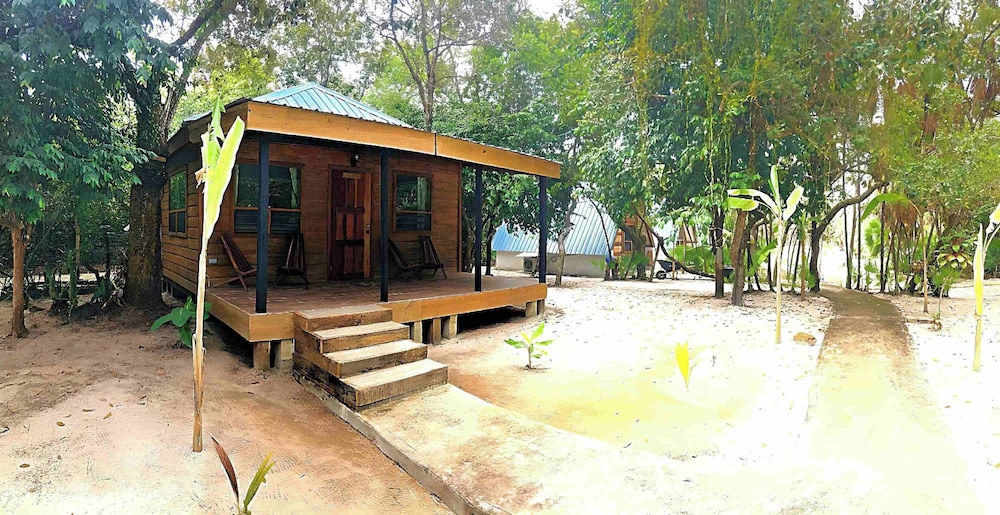 Kin Resort Lodge
