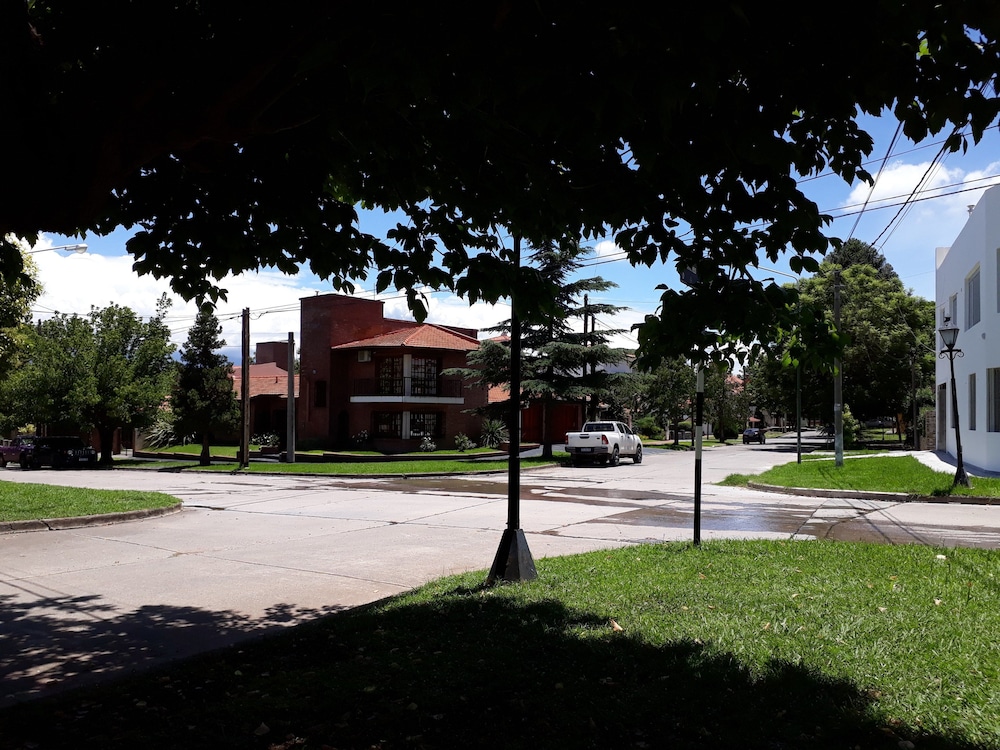 Casa En Tres Cerritos
