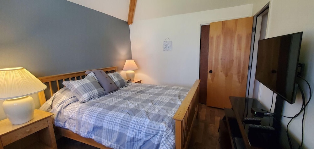 Woods Village 43