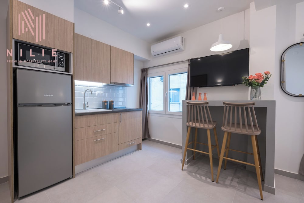 INsite Nilie Hospitality MGMT
