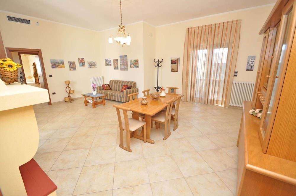 Villa Marechiaro 50 m From the sea 3 Bedrooms 2 Bathrooms