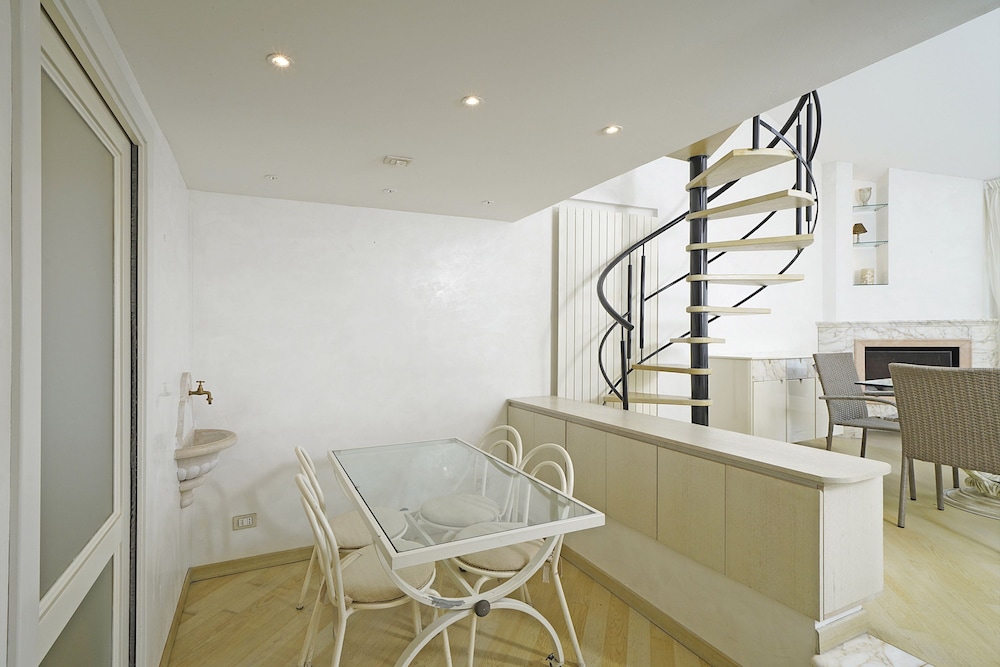 Il Melagrano A12 by Wonderful Italy