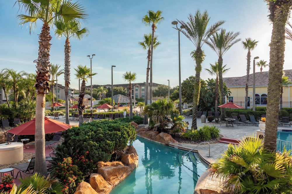 Howards Vacations @ Regal Palms