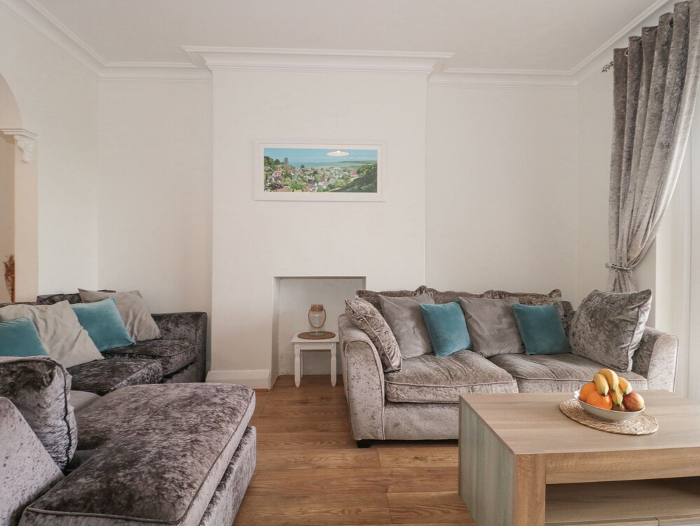 2 Moorlands