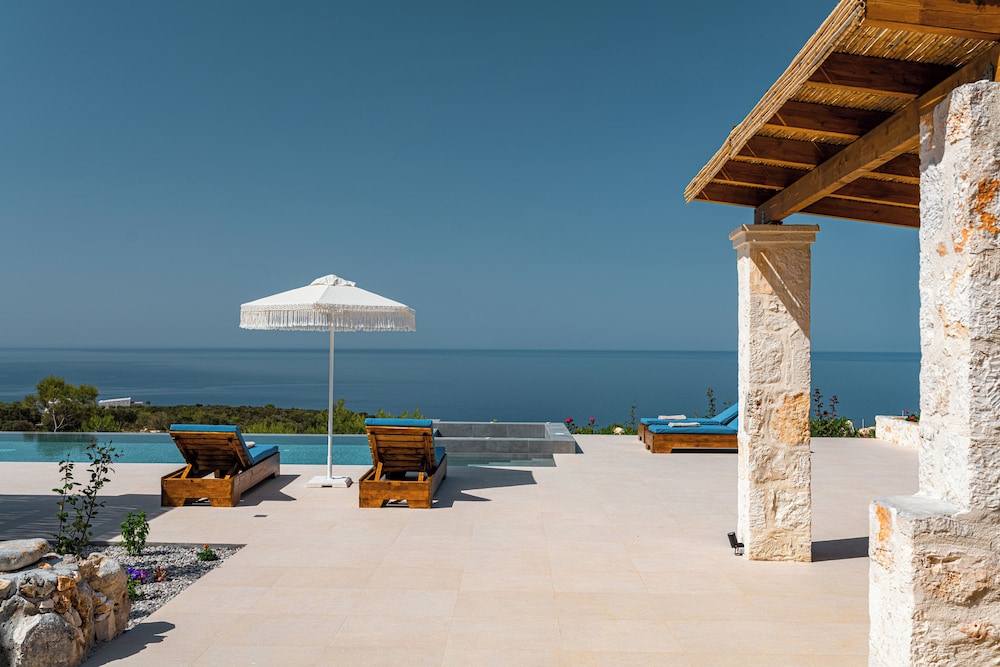 Terra Lucis Mountain Residences