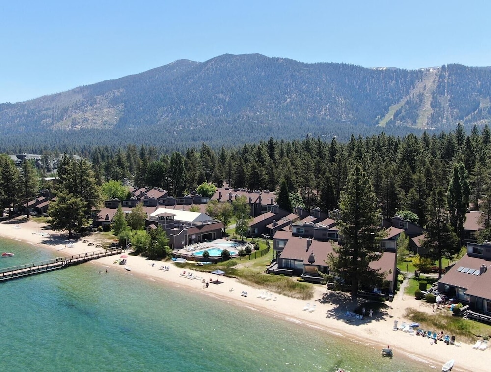 Llc1236 - Lakeside Landing 4 Bedroom Condo
