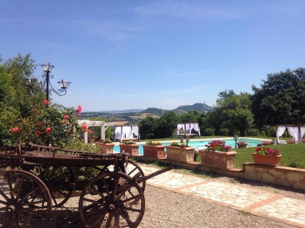Residenza Collefiorito