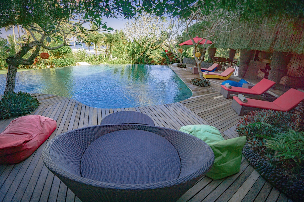 Villa Delmara At Balian Beach