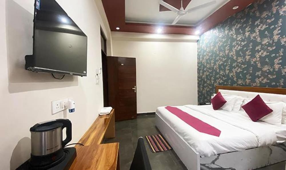 Fabhotel The Verve