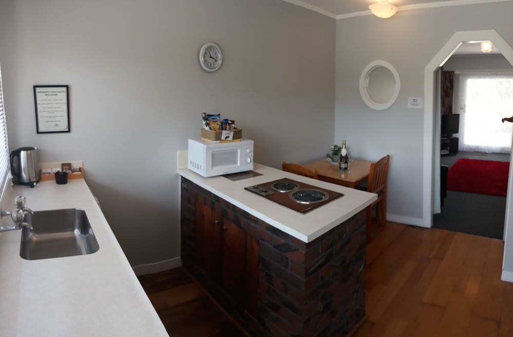Bay of Islands Country Lodge Motel