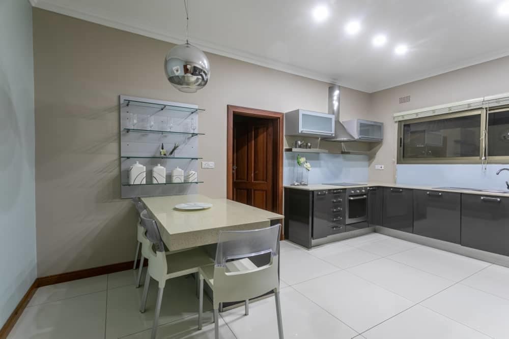 3 Bedrooms Exclusive Villa in Mass Media