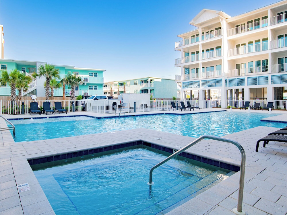 Sea Glass #313 by Southern Vacation Rentals