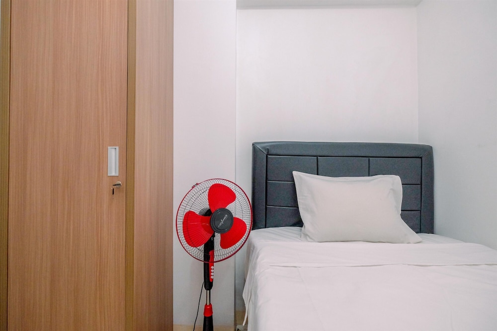 Comfort Stay 2BR Podomoro Golf View Apartment