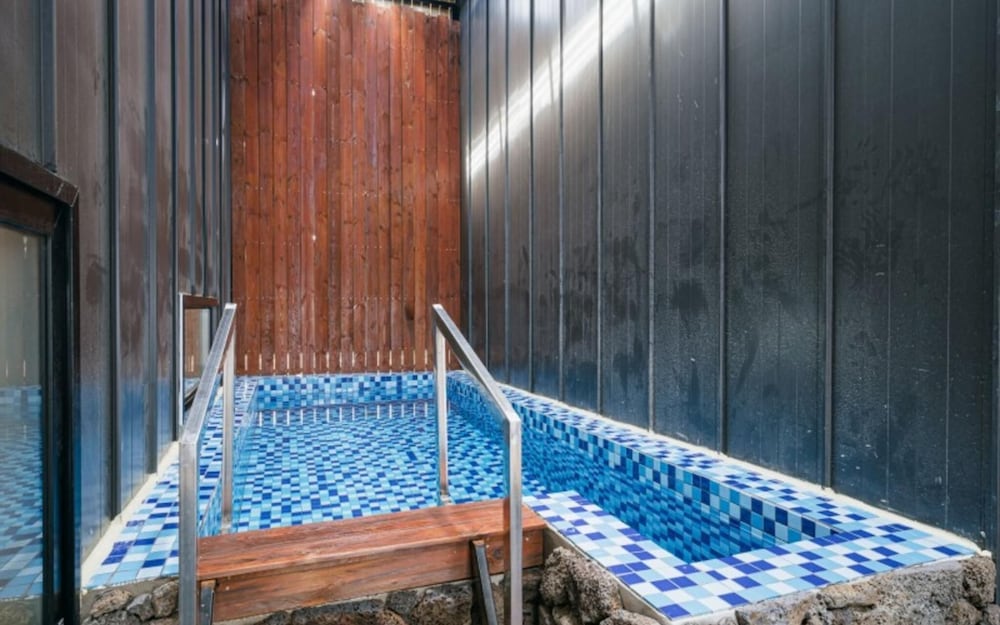 Seogwipo Jeju Beluga Pool Villa view 4