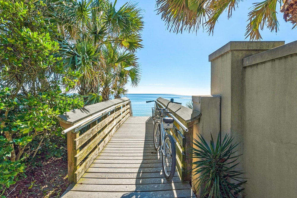 The Viridian 202 on 30A