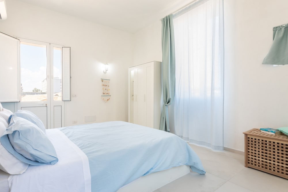 Darsena Sunset Apartment II by Wonderful Italy