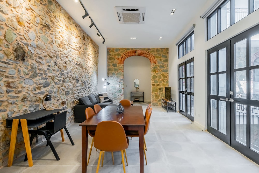 w Contemporary 1BR in Plaza Catedral