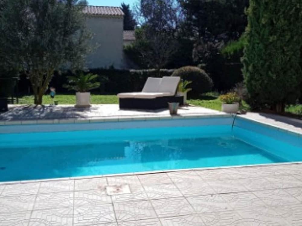 Holiday Home in Orange With Private Pool view 5
