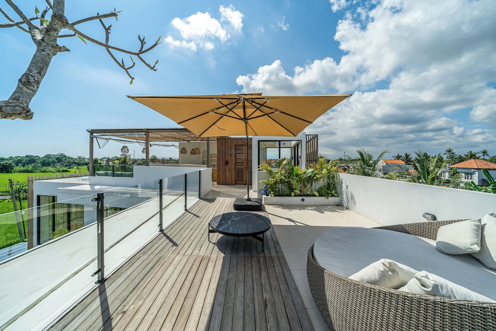 Villa Lumira