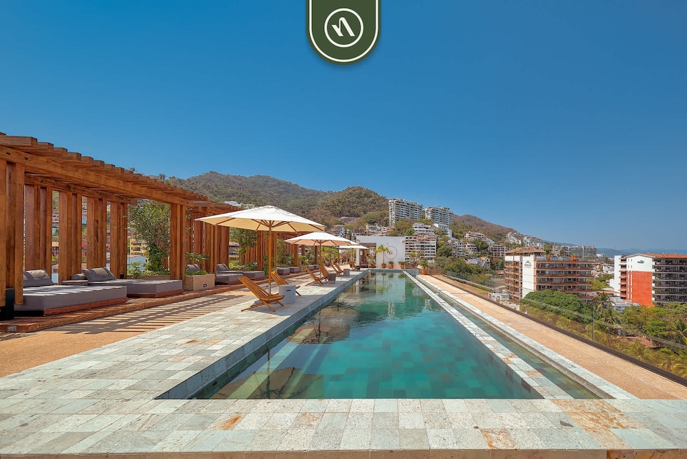 Sailview 312 in Jalisco
