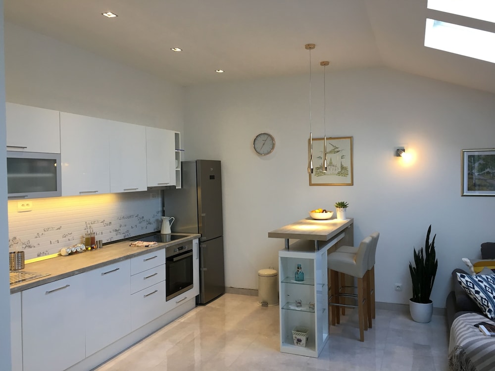 Apartments Ladesta