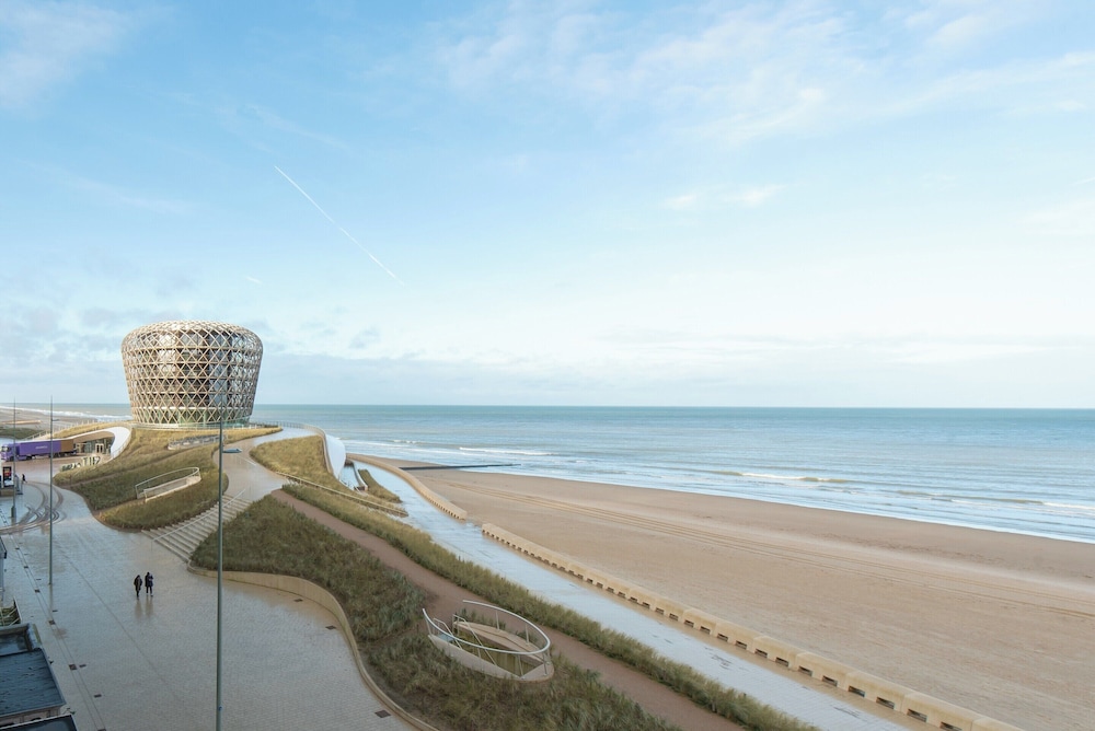 Apartment in Middelkerke Near Beach & Casino