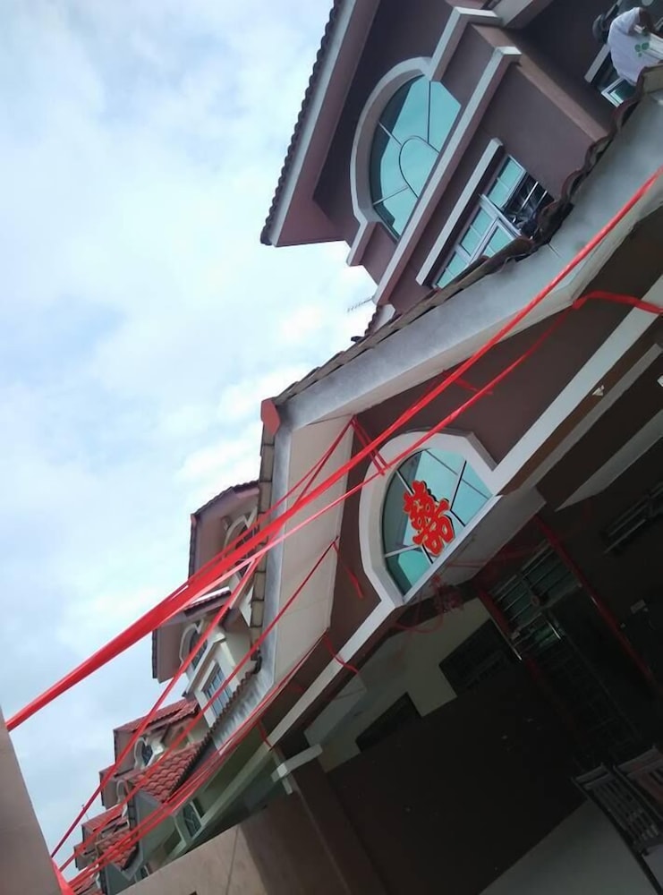DesaTebrau NewStar Homestay - Wedding Bridal House