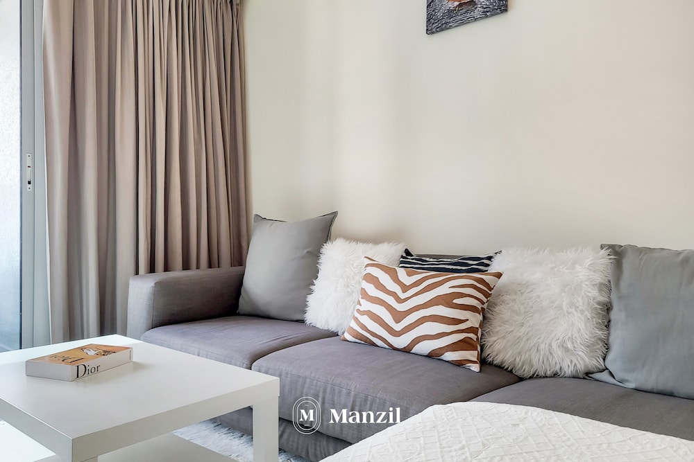 Manzil-Cozy 1BR in Marina with City View