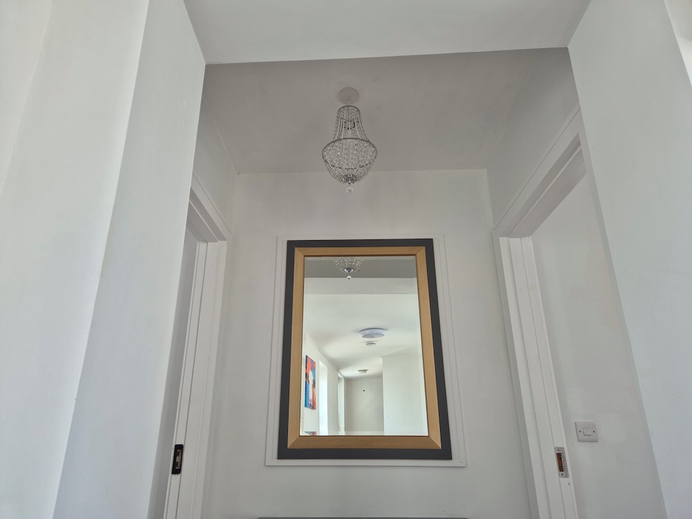 Tranquil Carney Commons Cottage - Sleeps 10