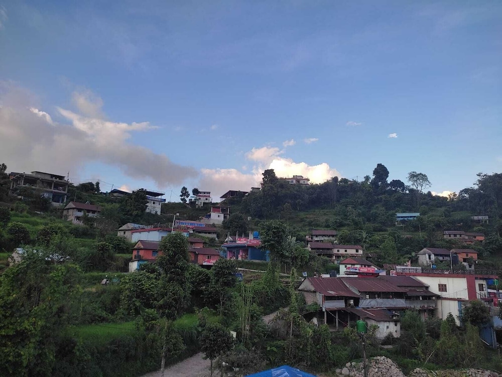 jay sambhoo pumdikot lodge
