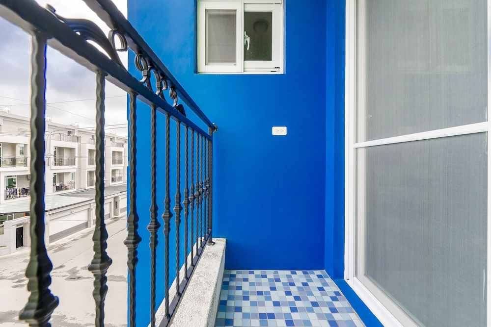 TT Blue B&B