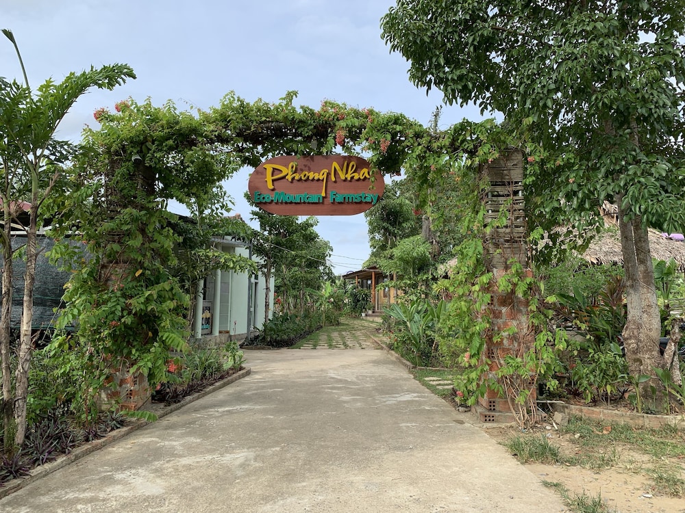 Phong Nha Eco Mountain Farmstay