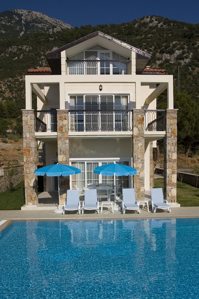 Orka Platinium Villas