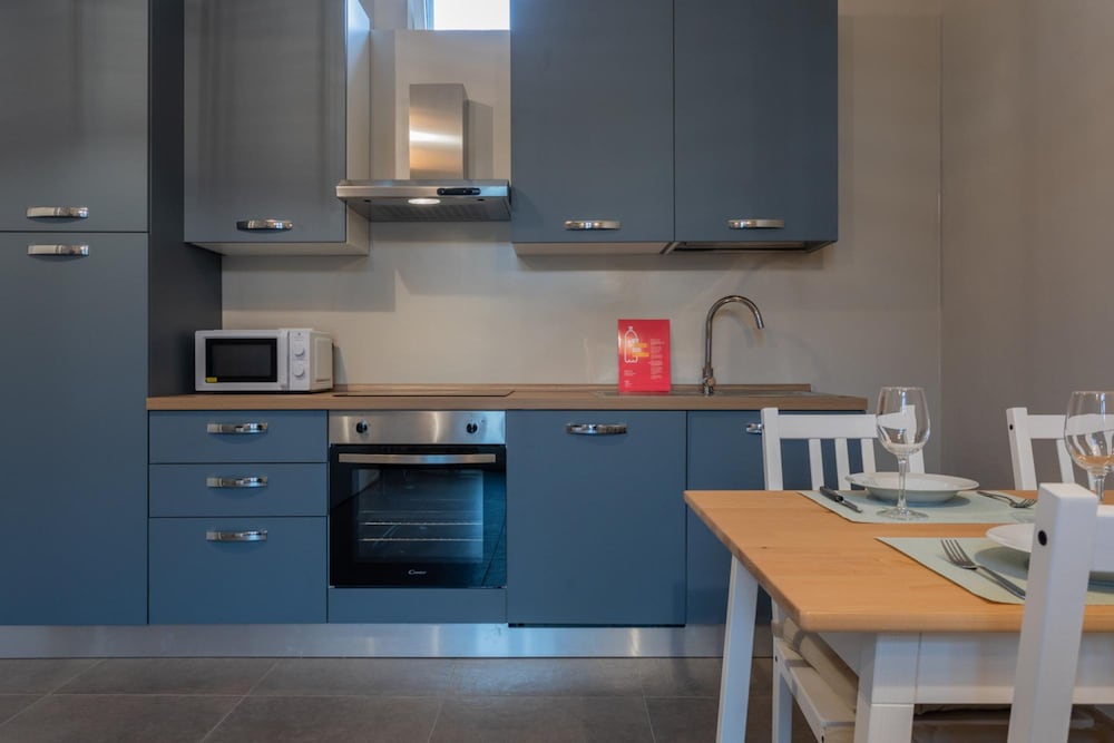 Einaudi Apartment by Wonderful Italy view 5