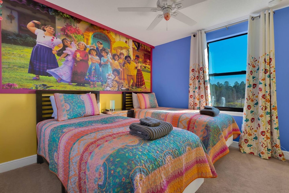 Come and Stay at the Best of Championsgate!