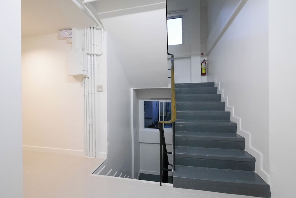 Lee Home Bangkok