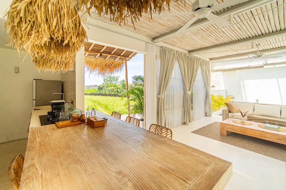 Kokomo Villas by Aayan