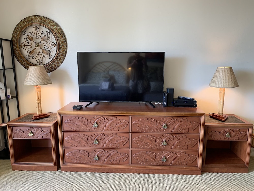 Tropical Studios at Marine Surf Waikiki