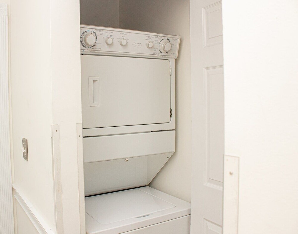 Magnolia Place 4703-202 2 Bedroom Condo