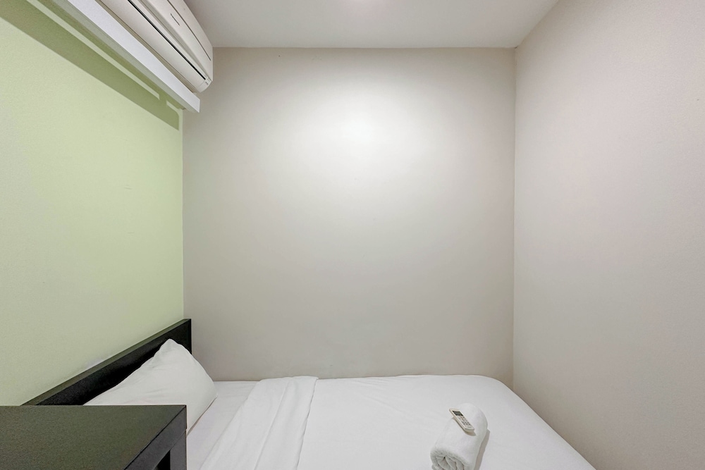 Strategic 2Br Apartment Near Its Campus At Dian Regency