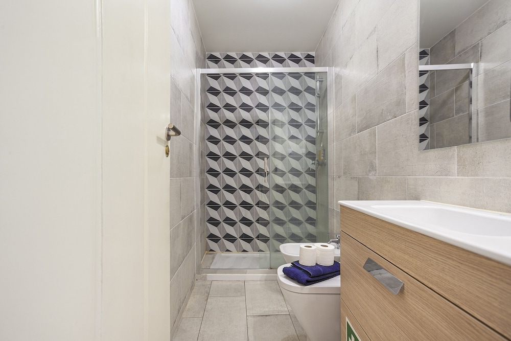 Gonzalo's Guest Apartments - Downtown Historic Flats IV