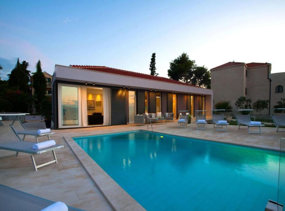 Villa Ema