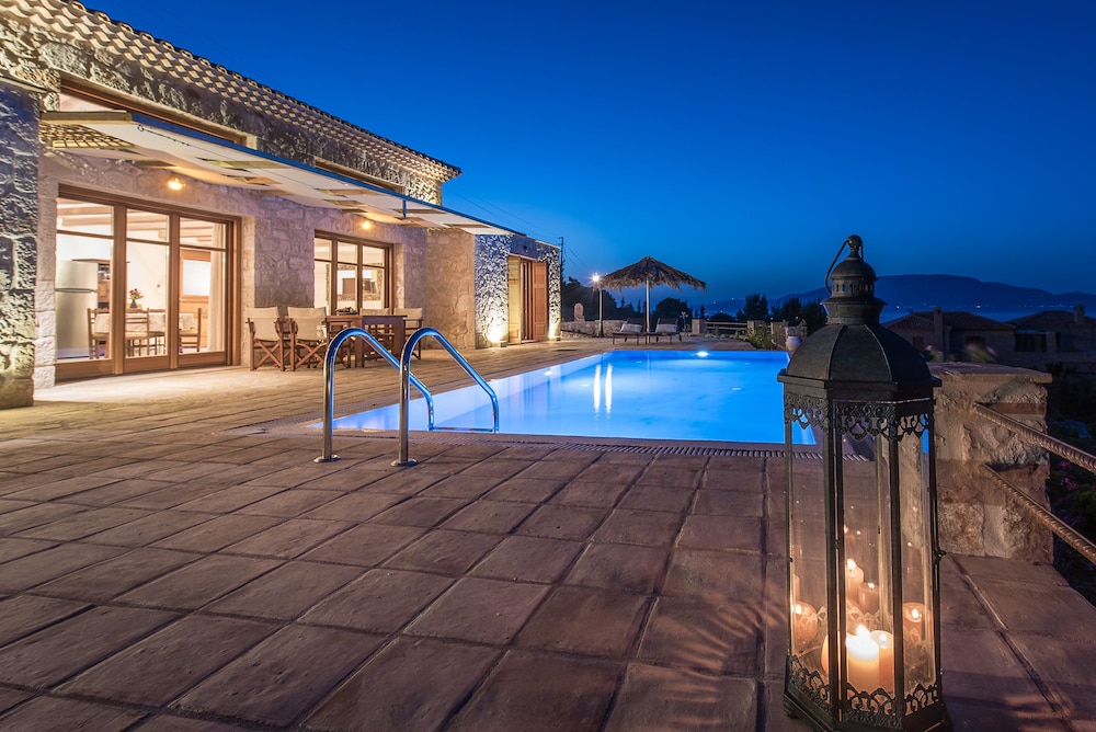 Blue Caves Villas