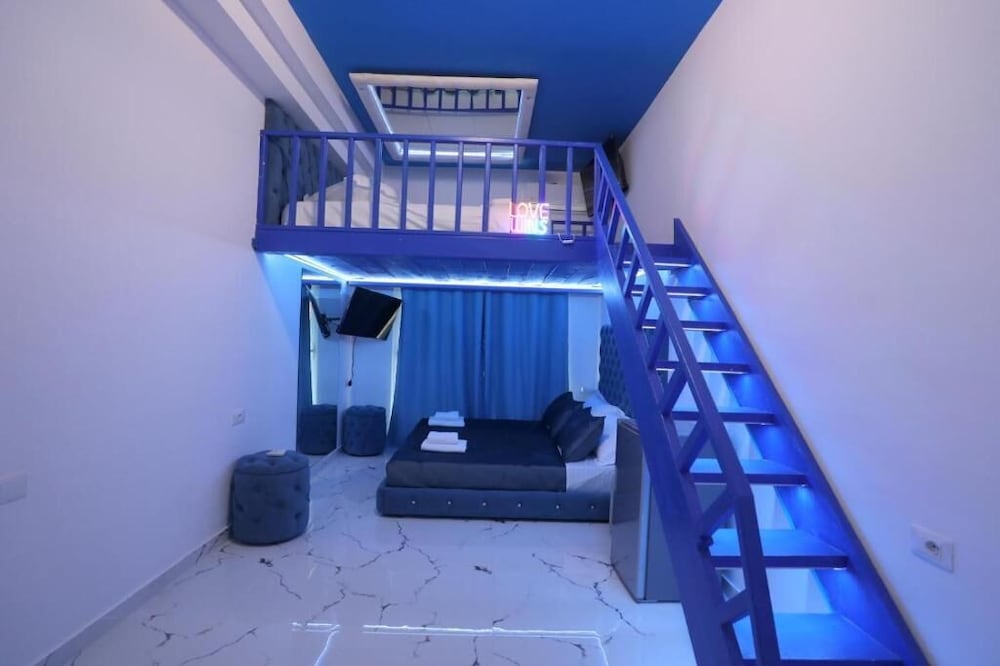 Romance Apartment