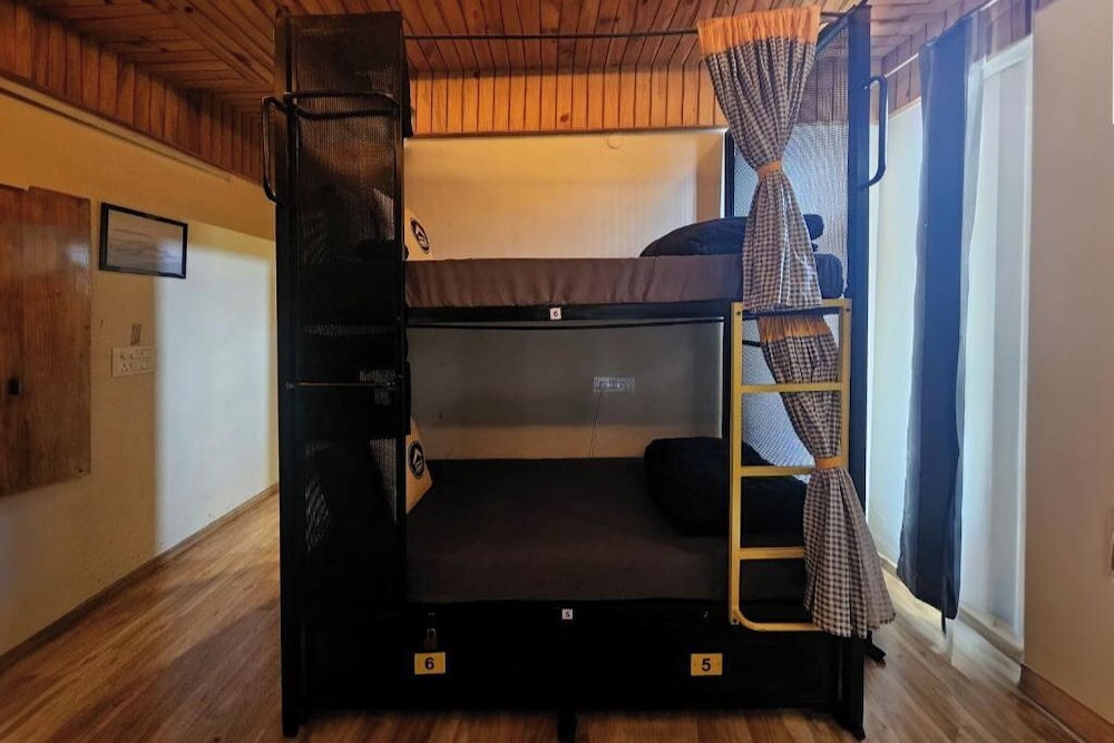 The Hosteller Chakrata