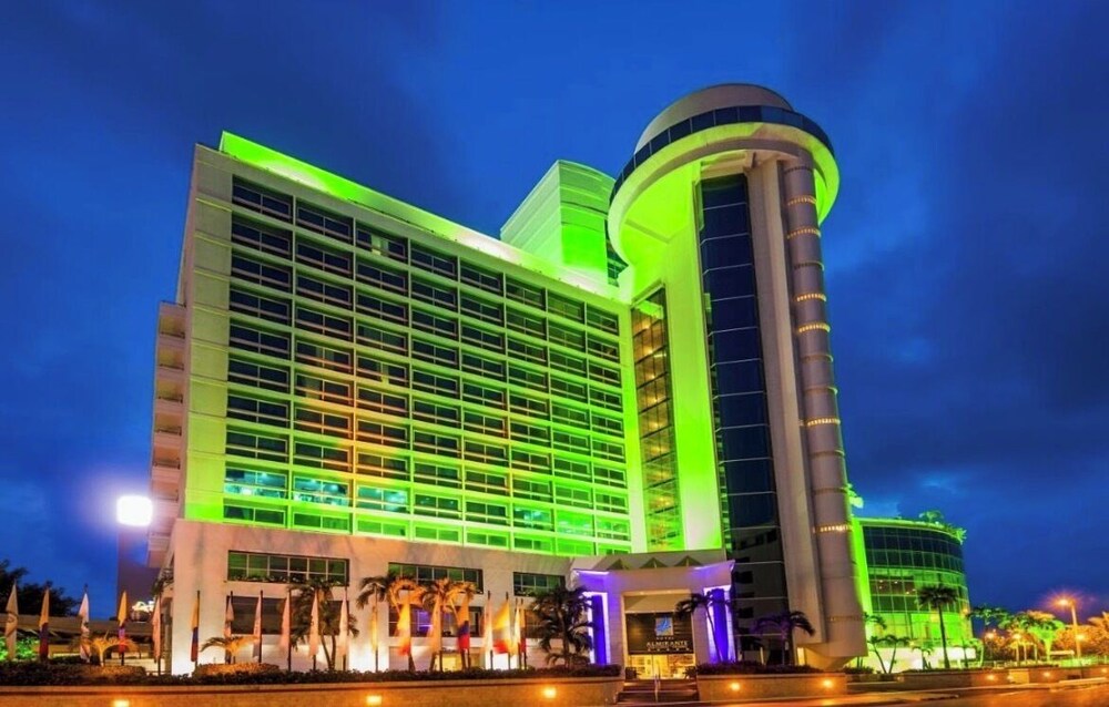 Hotel almirante 1