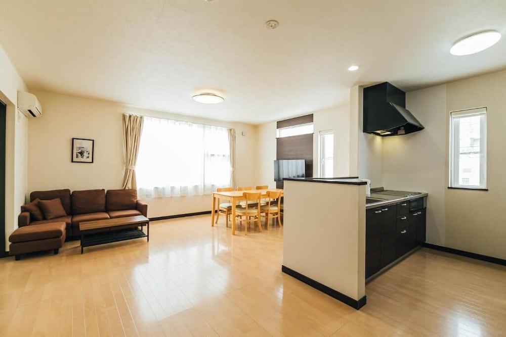 STAY IN ASAHIBASHI